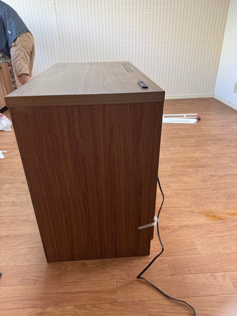 24時間限定　さらに値下げ中！　送料込み　ドレッサー、チェアセット