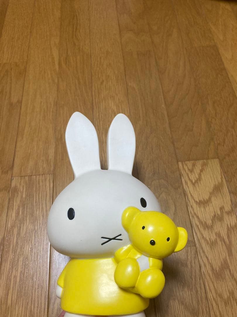 ミッフィーの貯金箱