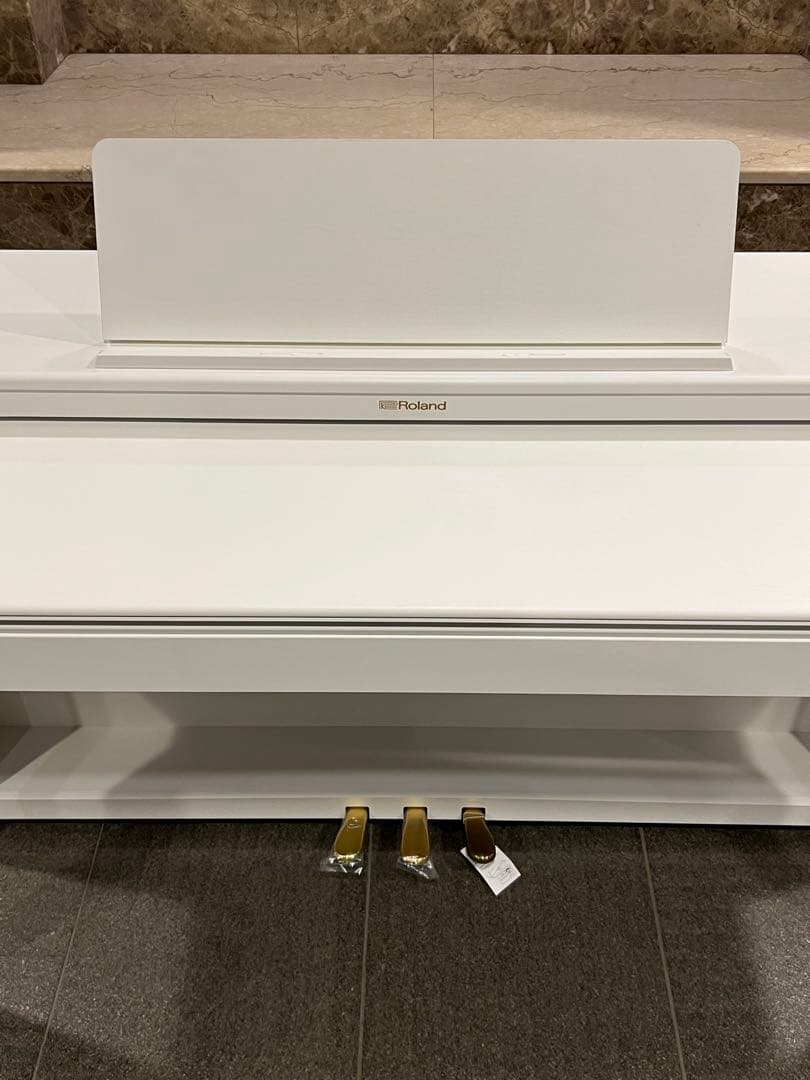 ローランド　RP701