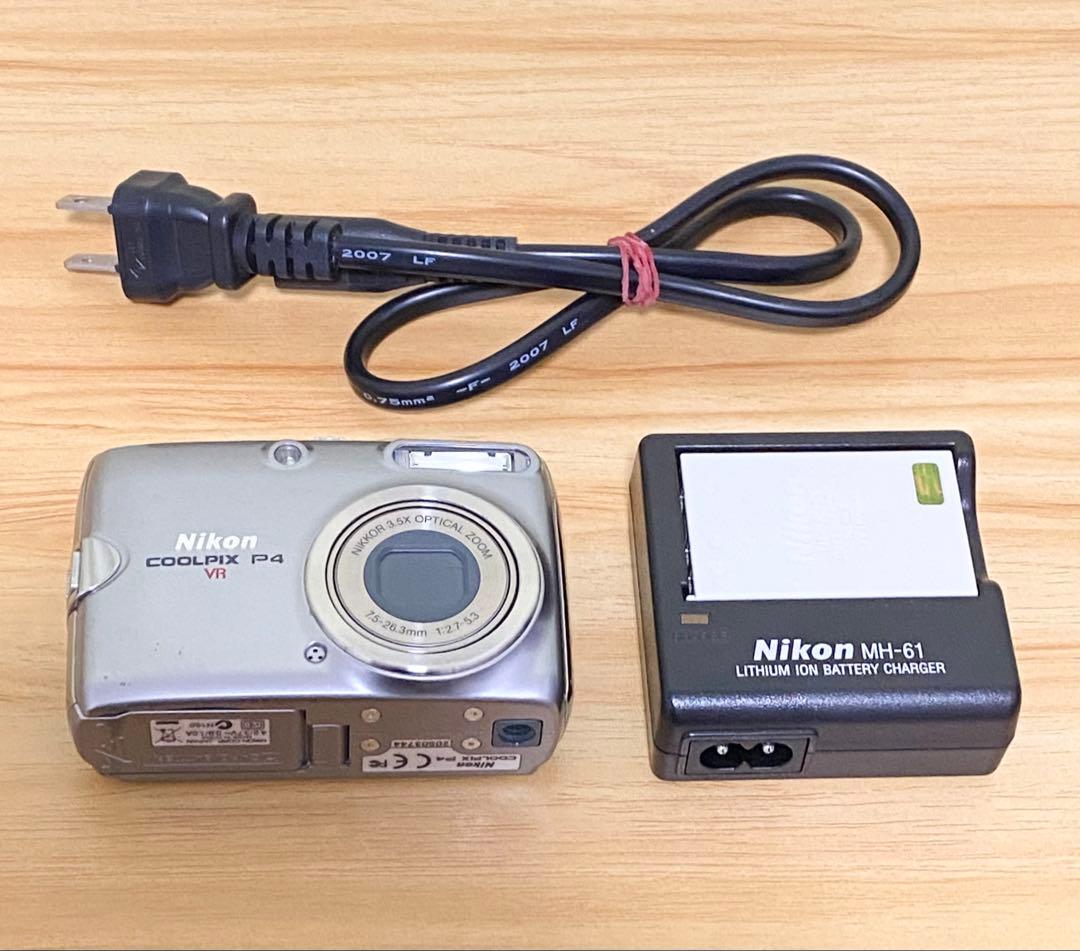 デジタルカメラ NIKON COOLPIX P4 VR