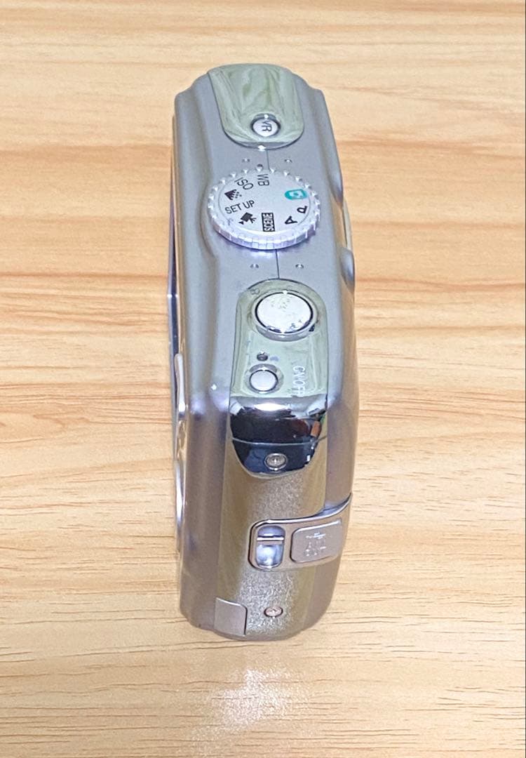 デジタルカメラ NIKON COOLPIX P4 VR