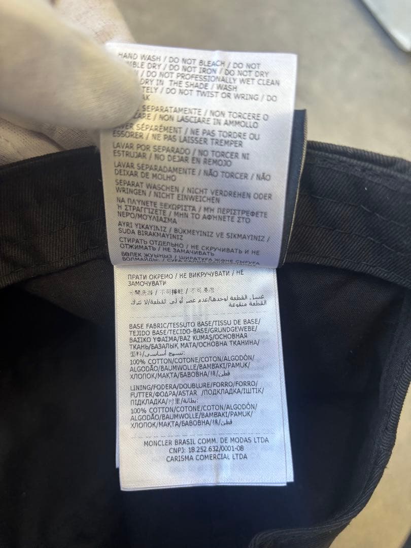 MONCLER ❌スパイダーマン　キャップ