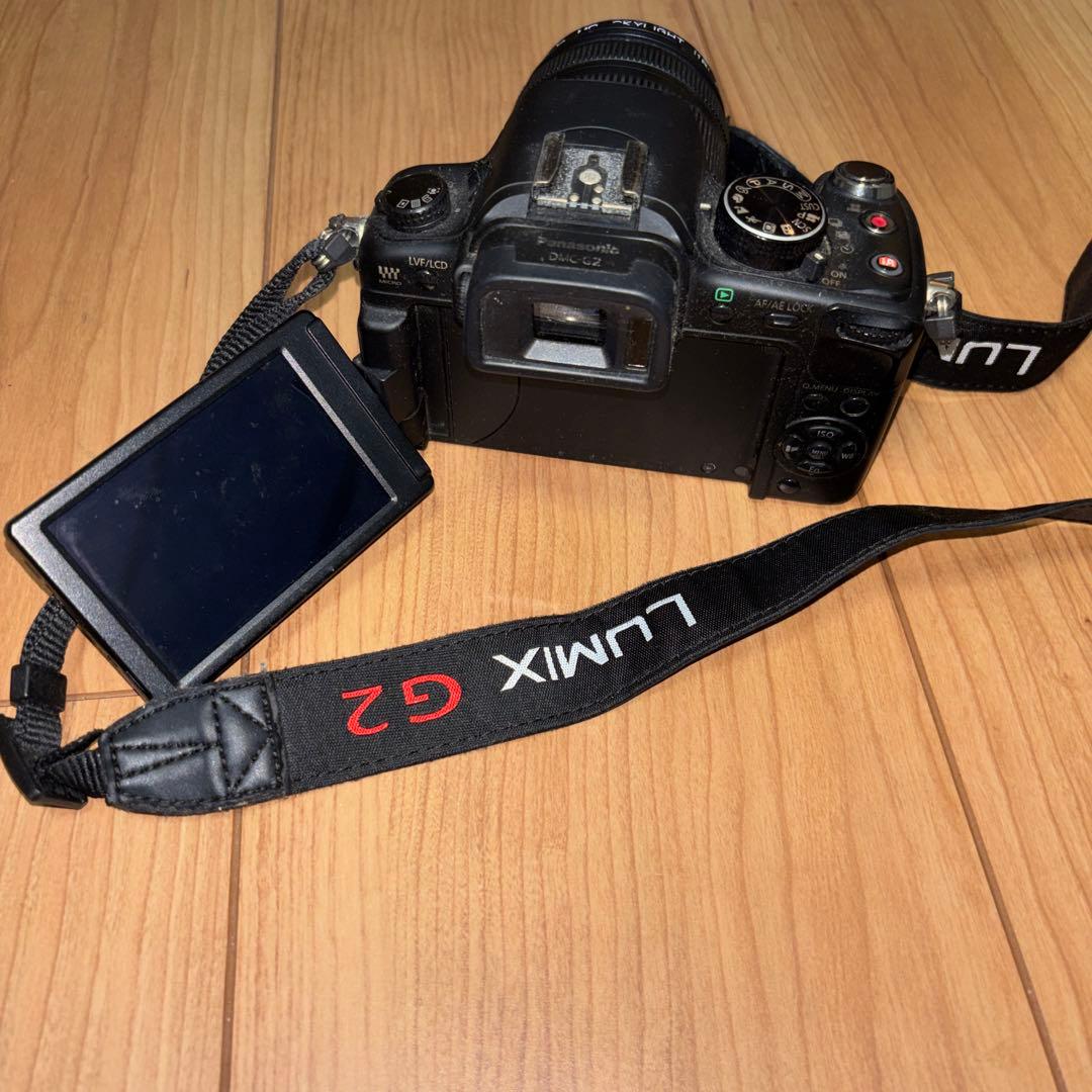 Panasonic一眼レフカメラ　カメラ4K 望遠レンズ、充電器バッテリーセット