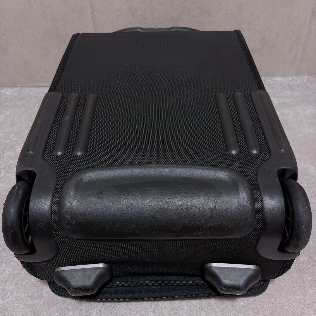 TUMI トゥミ キャリー スーツケース 機内持ち込み可能 拡張 ビジネス 黒