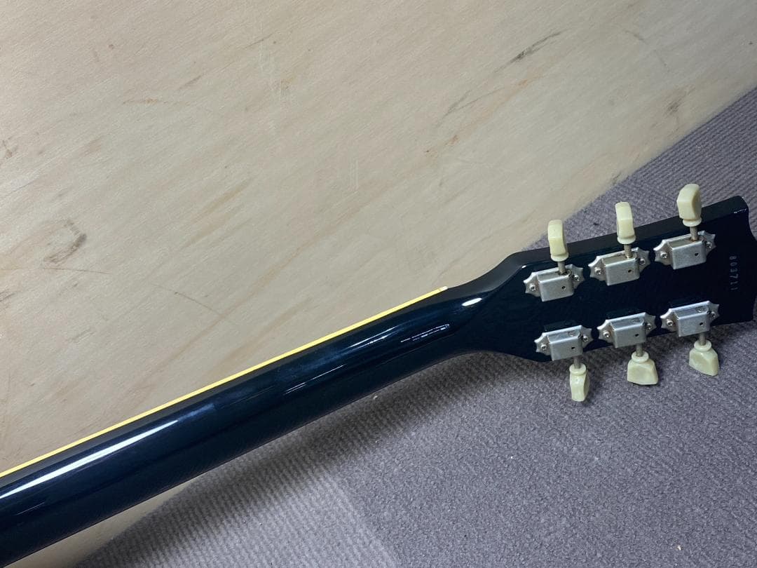 04 orville Les poul レスポール