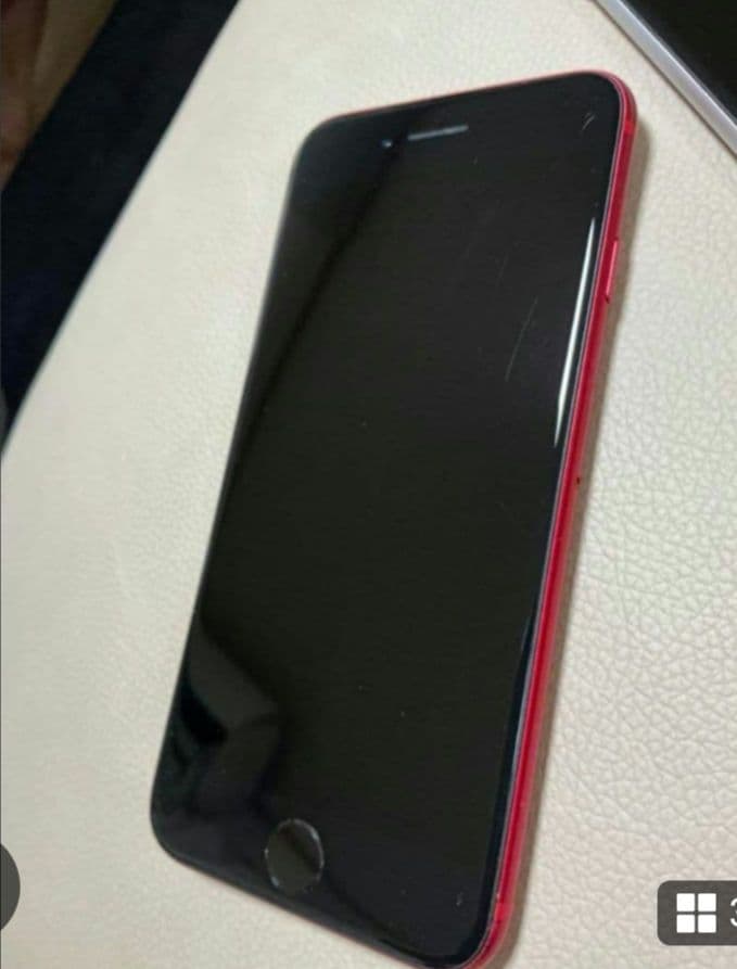 iPhone SE (第2世代) 128GBレッド　64GBホワイト2台セット