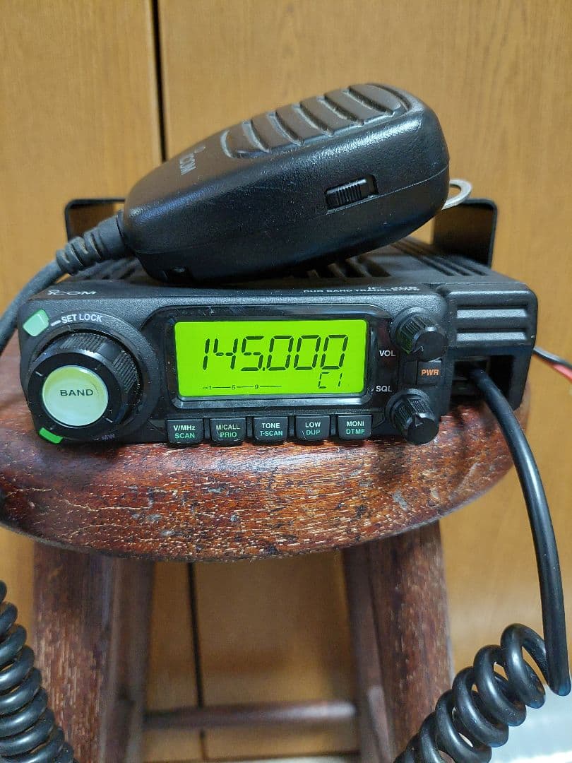 アイコム無線機　IC-208　デュアルバンドトランシーバー 　145/433MH
