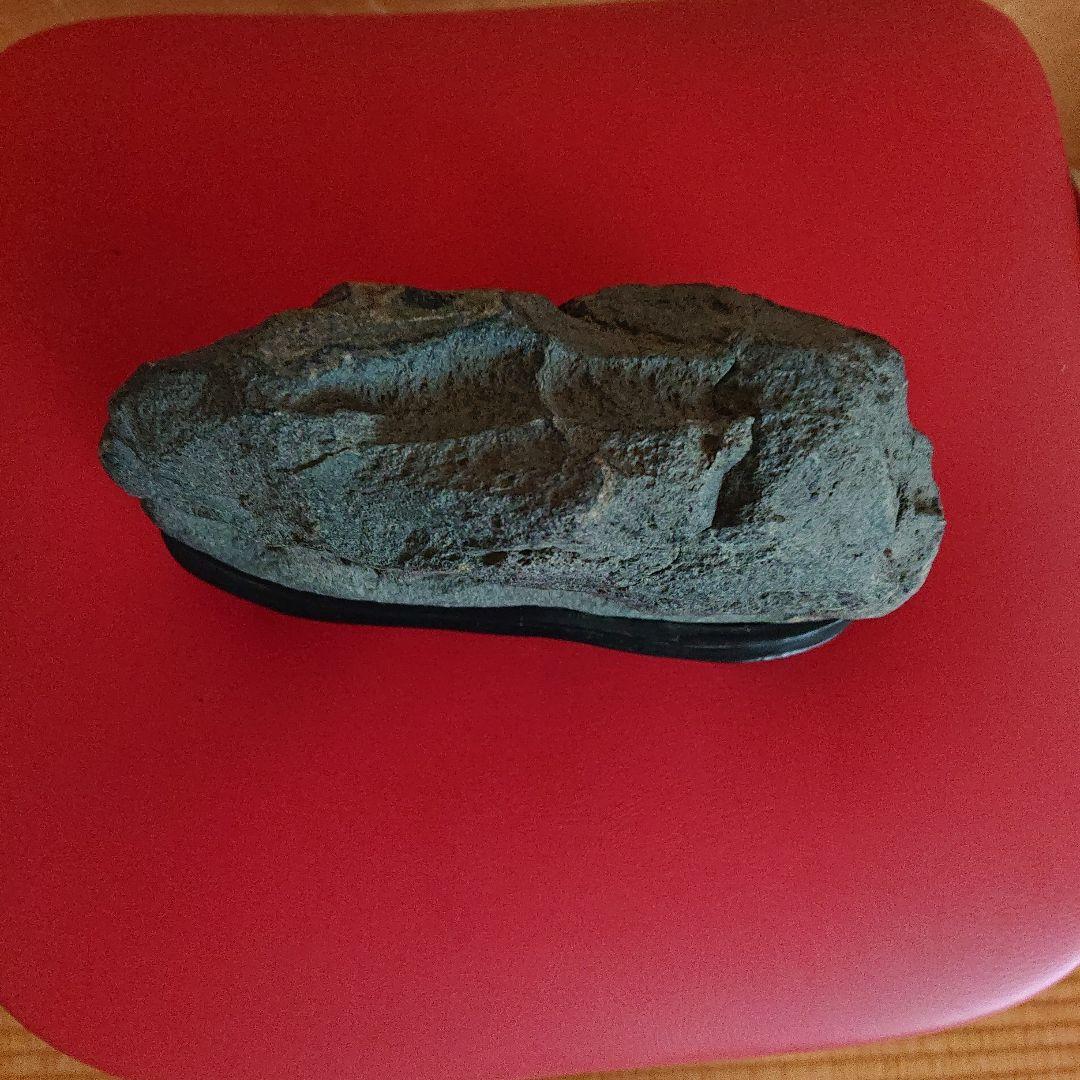 鳥取県 佐治川石 3.4㎏ 天然石 鑑賞石 プロ台座付き