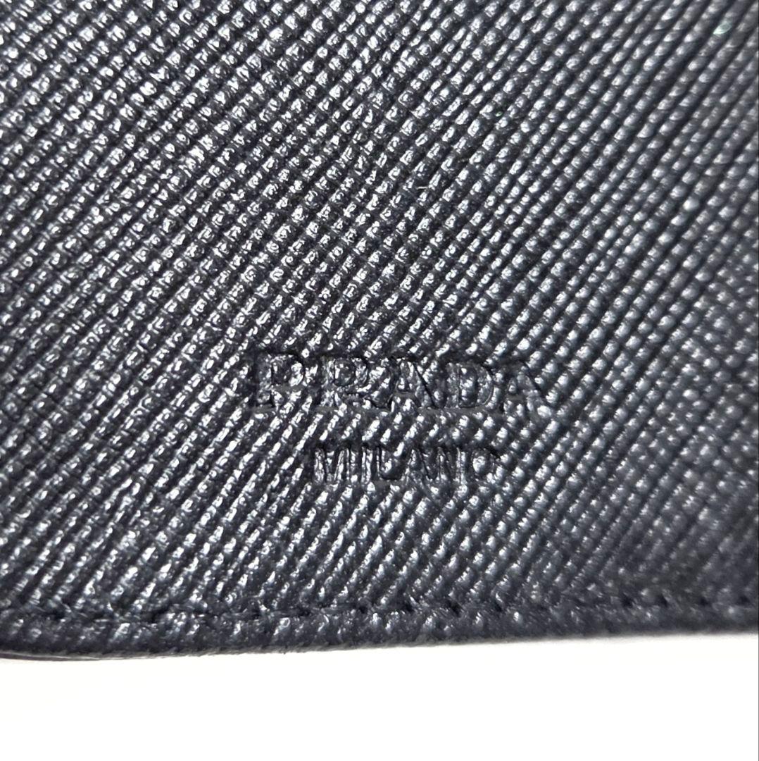 0時まで PRADA 二つ折り財布 三角ロゴ サフィアーノレザー ブラック