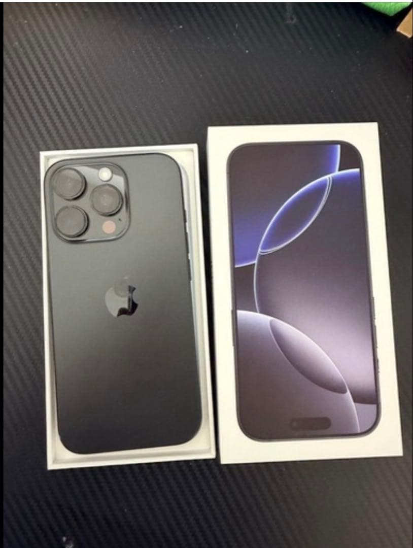 iPhone 16 Pro 256GB ブラックチタニウム（SIMフリー）