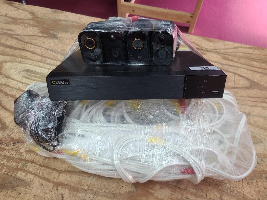 Q-SEE 防犯カメラ QTH94