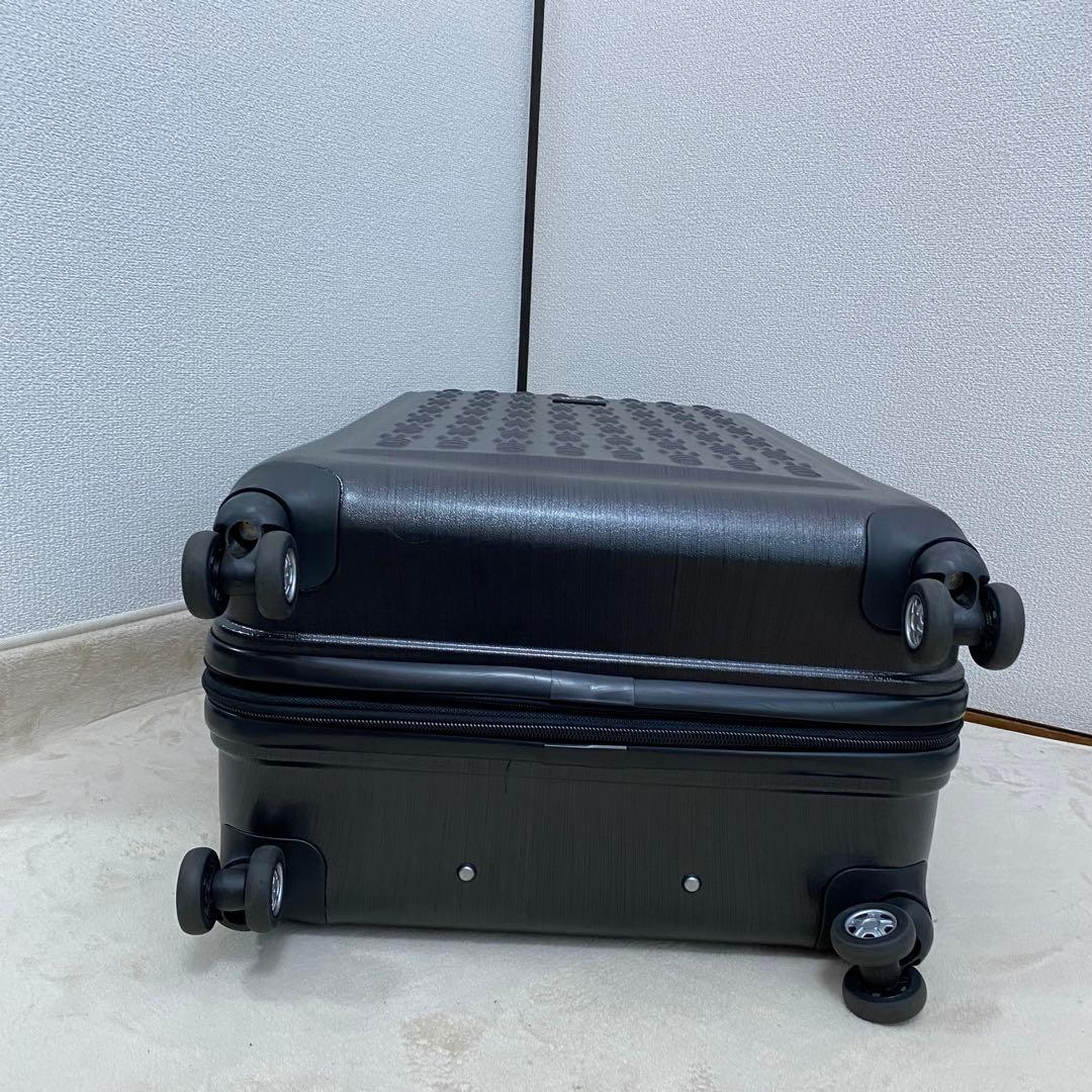 【美品】samsonite GRAVTEC 4輪　スーツケース