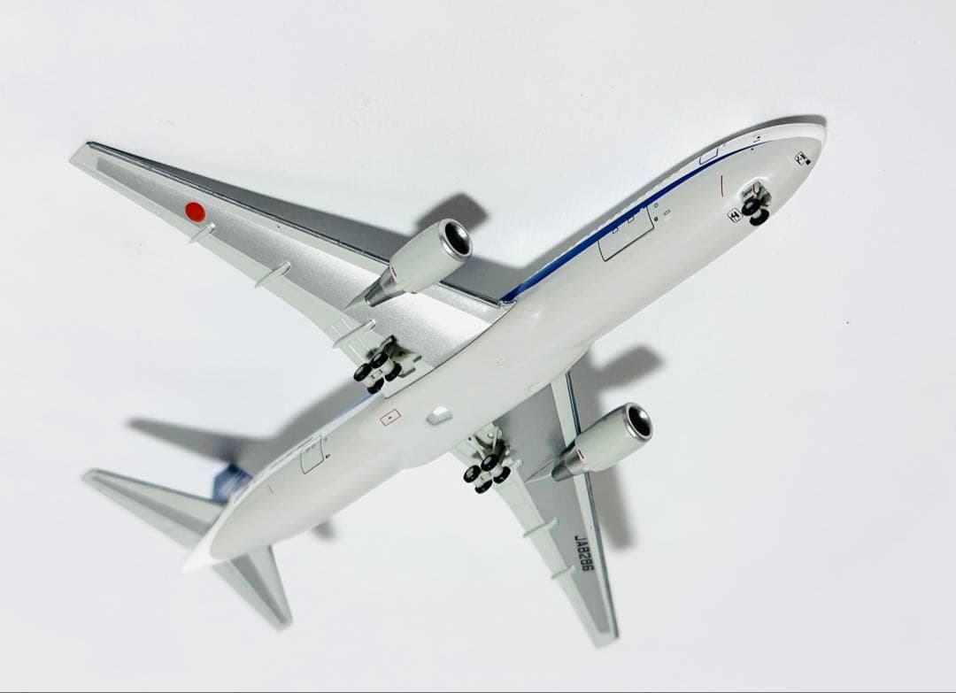 全日空商事 1/400 B767-300ER WAC 激レアモデル