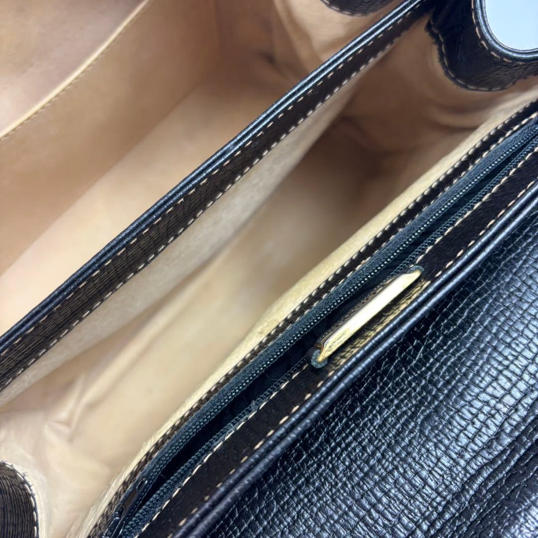 専用ロエベ レザー ハンドバッグ ターンロック ロゴ型押し 黒