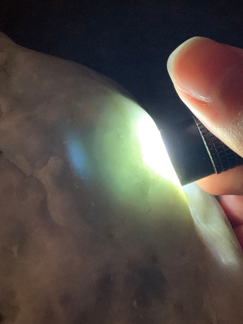 海翡翠　海石　糸魚川ラベンダー翡翠　原石　青紫ひすい　水石　根付　国産鉱物標本