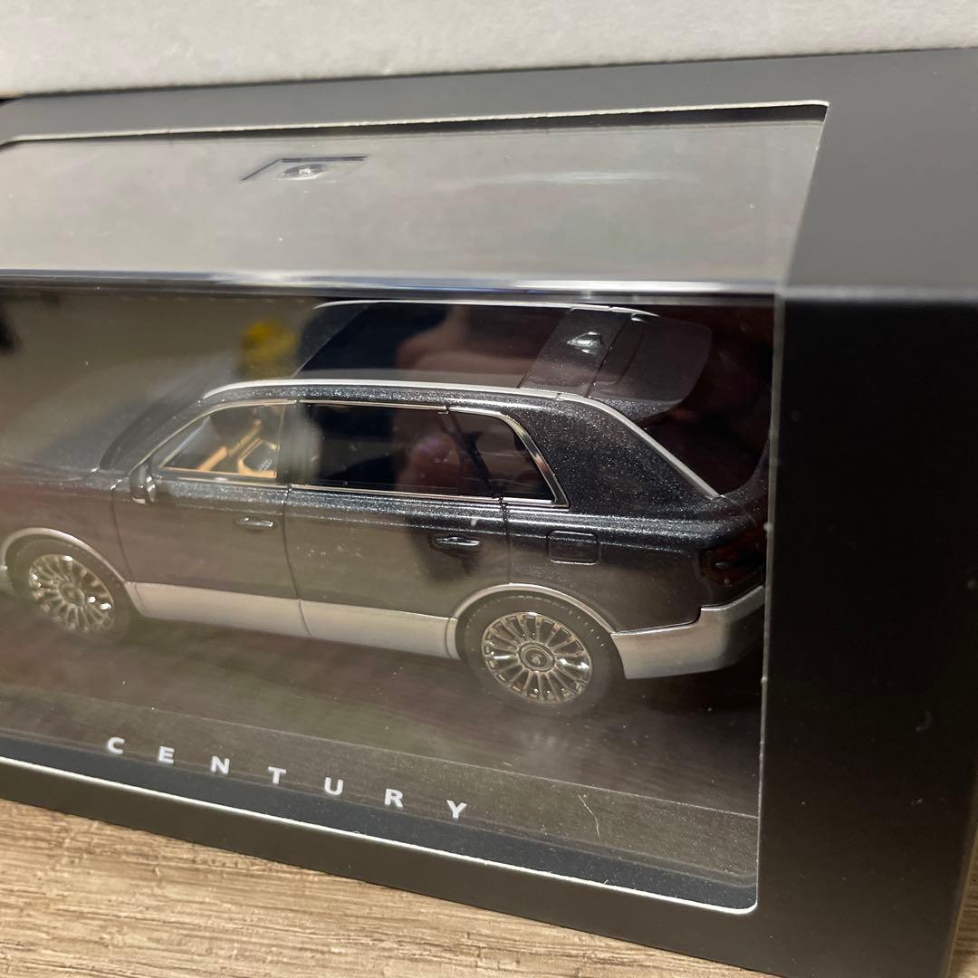 京商センチュリーSUV1/43ミニカー