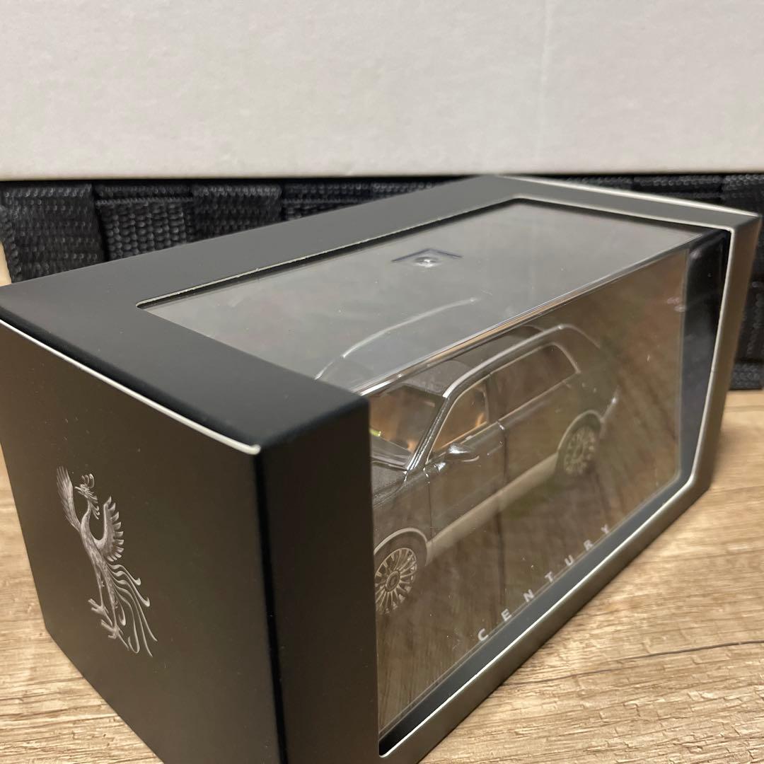 京商センチュリーSUV1/43ミニカー