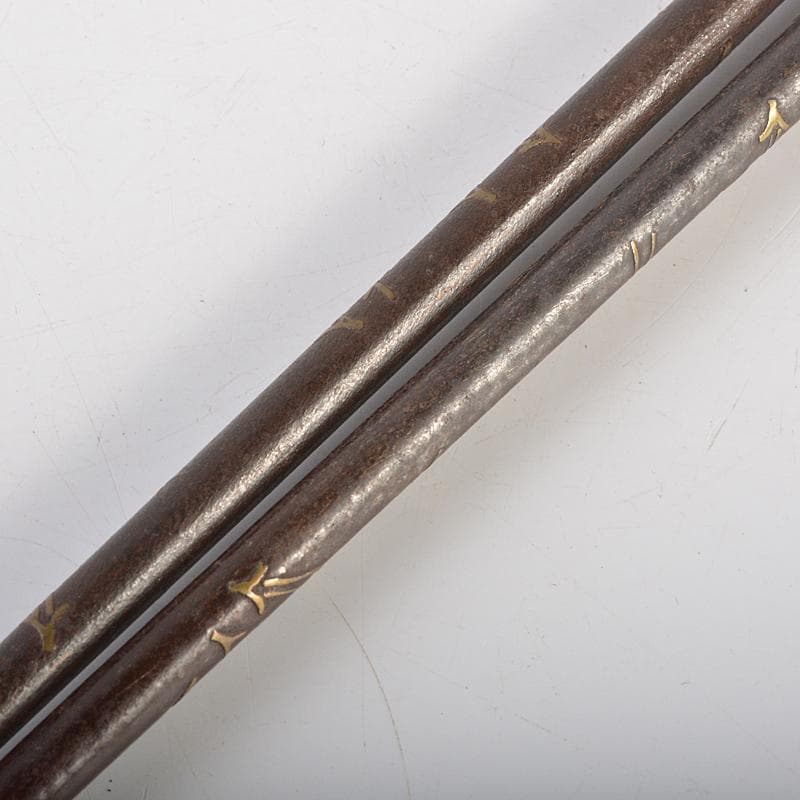 茶道具　香玉堂　鉄張本象嵌　松葉文　火箸　共箱　C　R7228