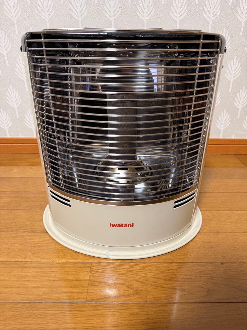 2025年製イワタニ　デカ暖III