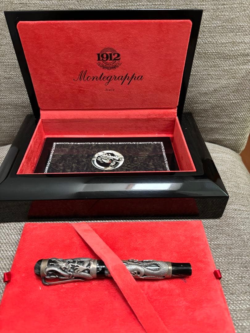 Montegrappa The Dragon 万年筆　モンテグラッパ ドラゴン