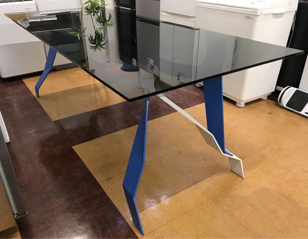 COUNTACH テーブル