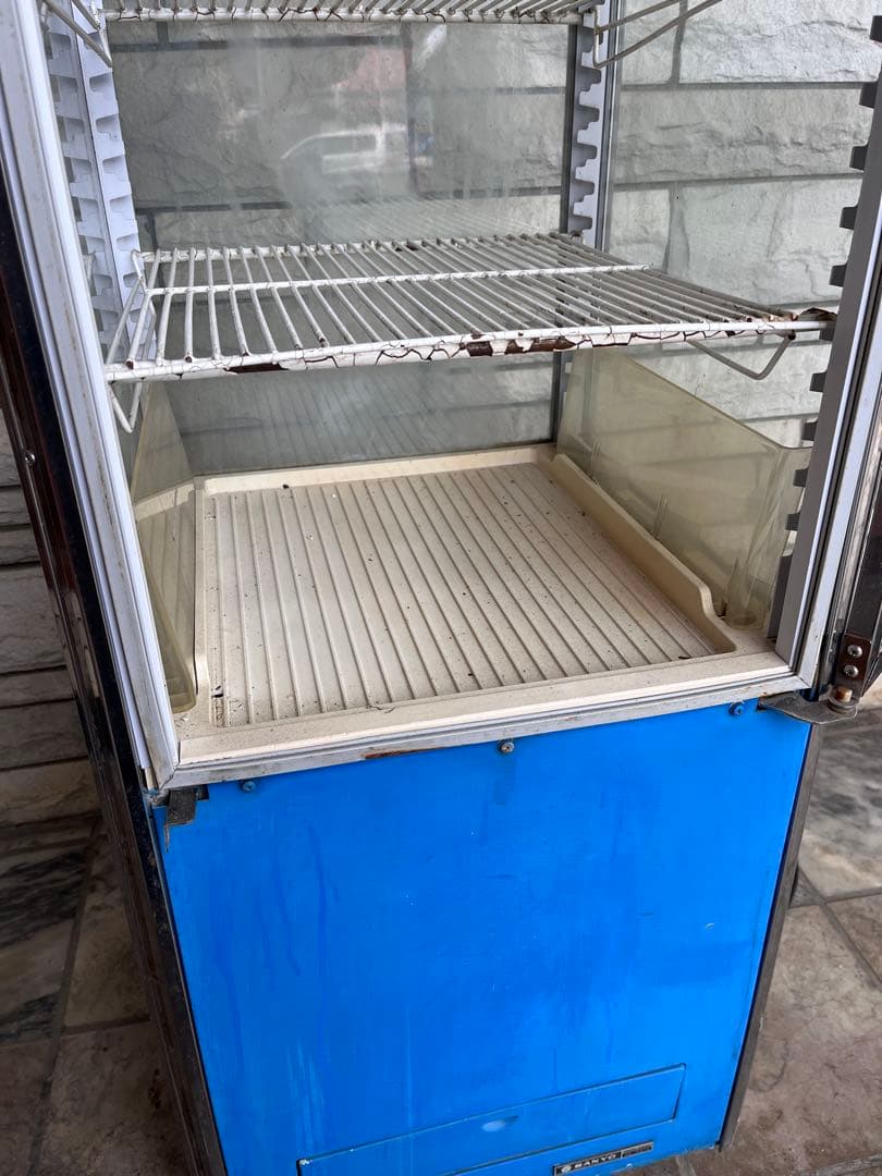 雪印牛乳 4面ガラスショーケース　冷蔵庫 青 3段棚