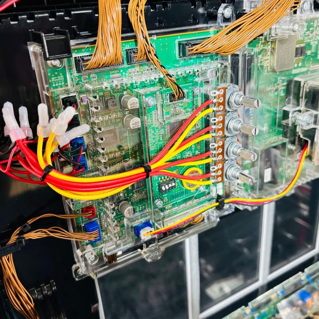 大都技研 初代 リゼロ 6号機 スロット 実機 メダル不要機 無段階ボリューム