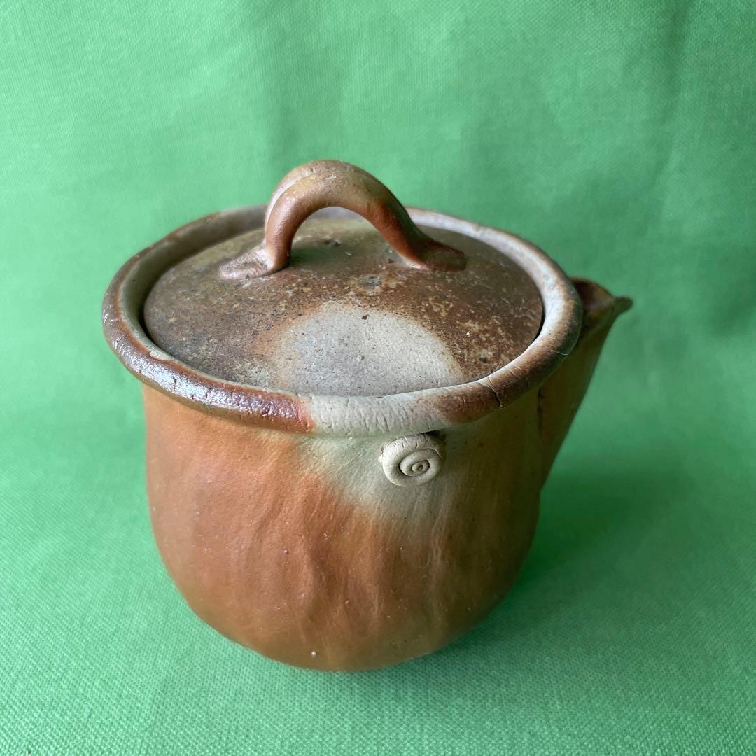 備前焼 手びねり宝瓶胡麻