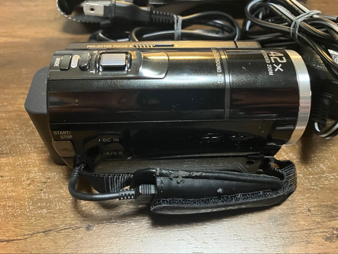 Sony ビデオカメラ　HDR-PJ20