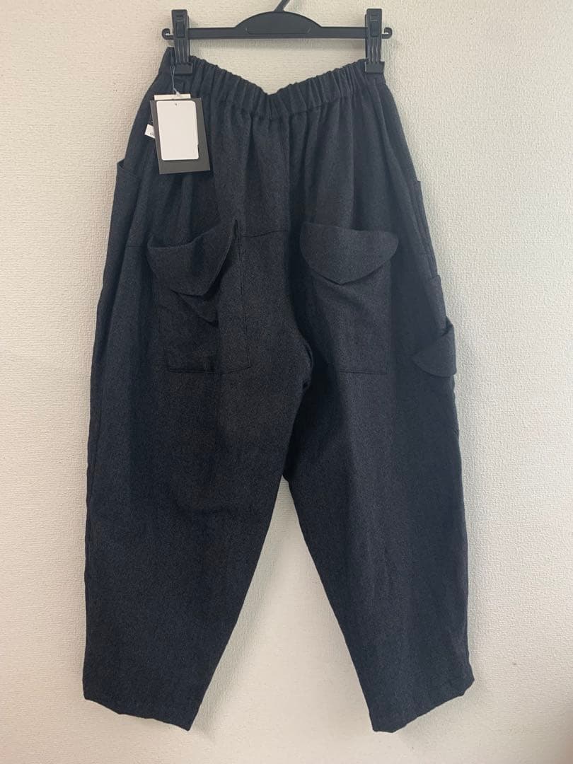 「たまてばこ」アコーレ　レフルイ 新品未使用2025年　秋冬バルーンパンツ