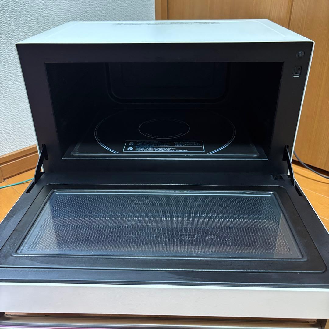 【美品】BALMUDA オーブンレンジ　K04A-WH 21年製【特価品】