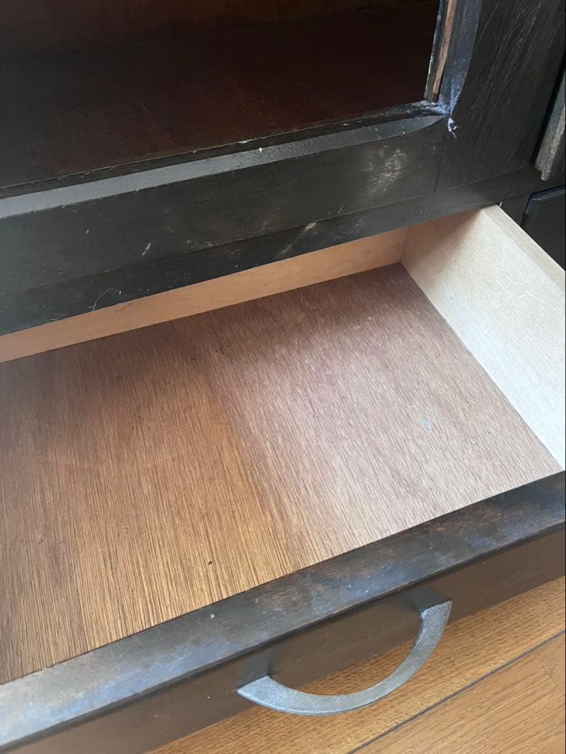 茶箪笥　和風収納棚 ガラス扉付き　アンティーク高さ約133㎝