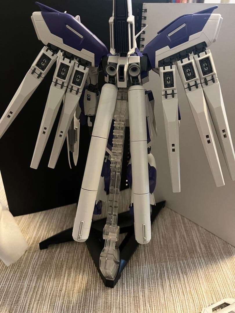 MG 1/100 Hi-νガンダム