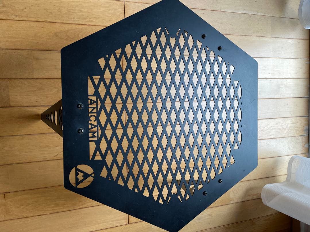 ANCAM メタヘキテ L 脚長 六角形 アイアン テーブル