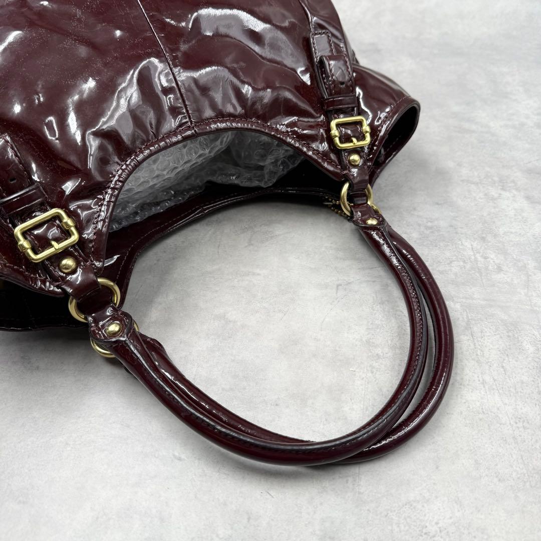 コーチ マディソン ハンドバッグ エナメル ボルドー 18610