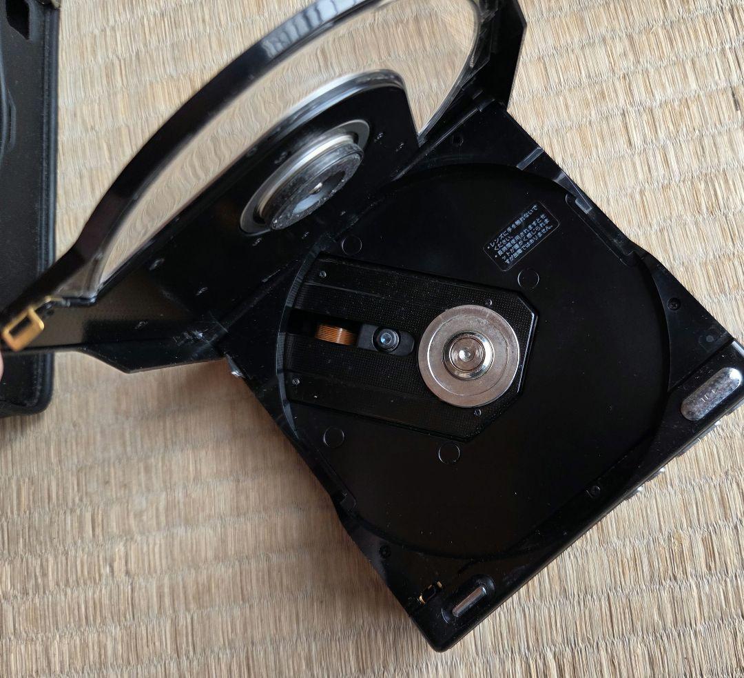 ジャンク　テクニクス　SL-XP3　ポータブルCDプレイヤー