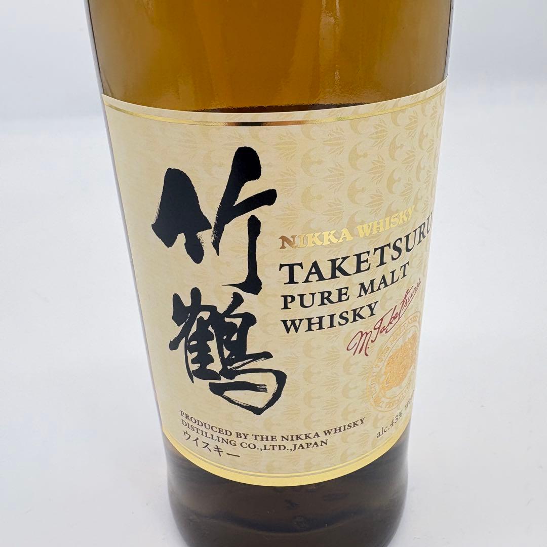 竹鶴 ピュアモルト 700ml 43度　国産ウイスキー