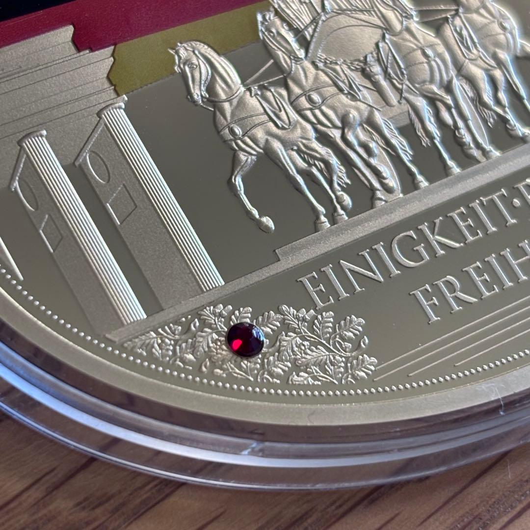 【ドイツ 楕円大型 100g】ブランデンブルク門 スワロフスキー装飾付