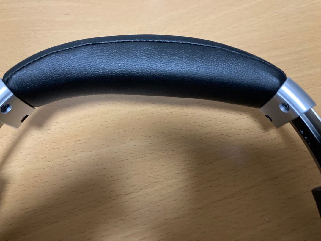 ヘッドホン Austrian Audio hi-x15