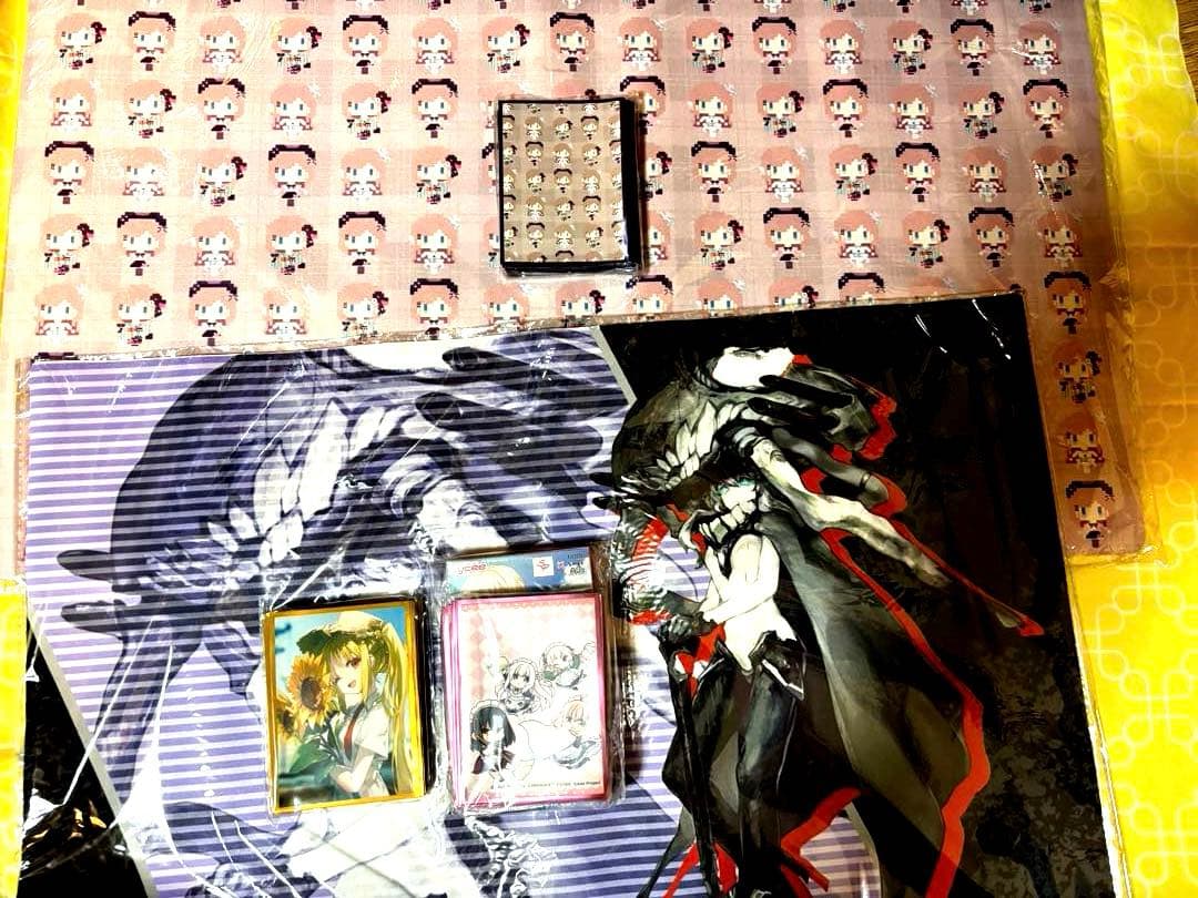 【大量】キャラクタースリーブ&プレイマット まとめ売り　約130個セット