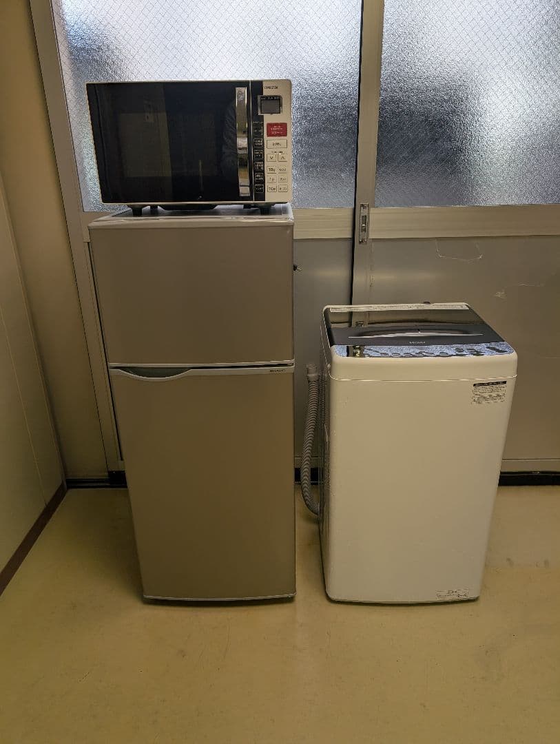 美品2022年製(オーブンレンジ18年製)※一部地域配送設置無料その他地域相談可