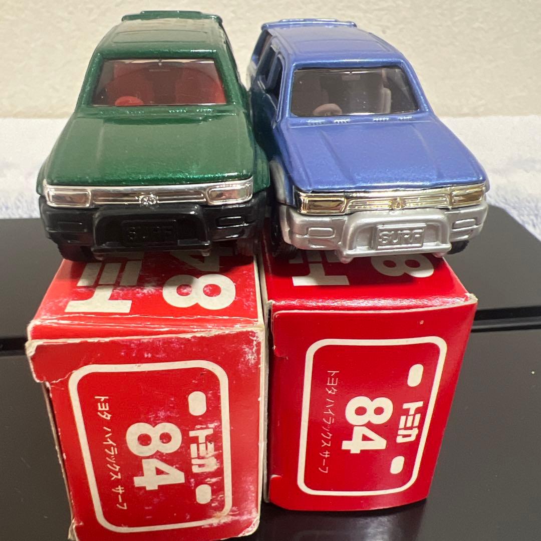 トミカ　ハイラックスサーフ　２台　赤箱　絶版　84 ミニカー　希少