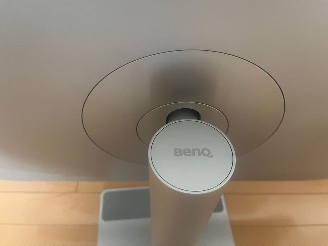 ベンキュー　BenQ Mac向けモニター MA320U (31.5インチ