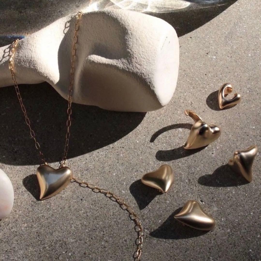 Soierie ソワリー　ハートピンキーリング