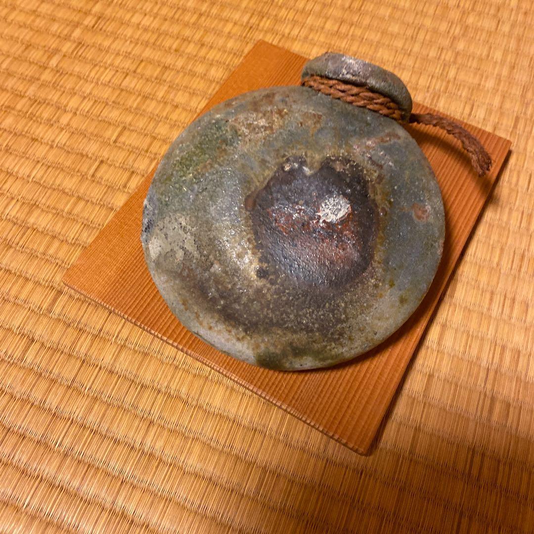 壁掛け花入れ　ベン、コーエン作