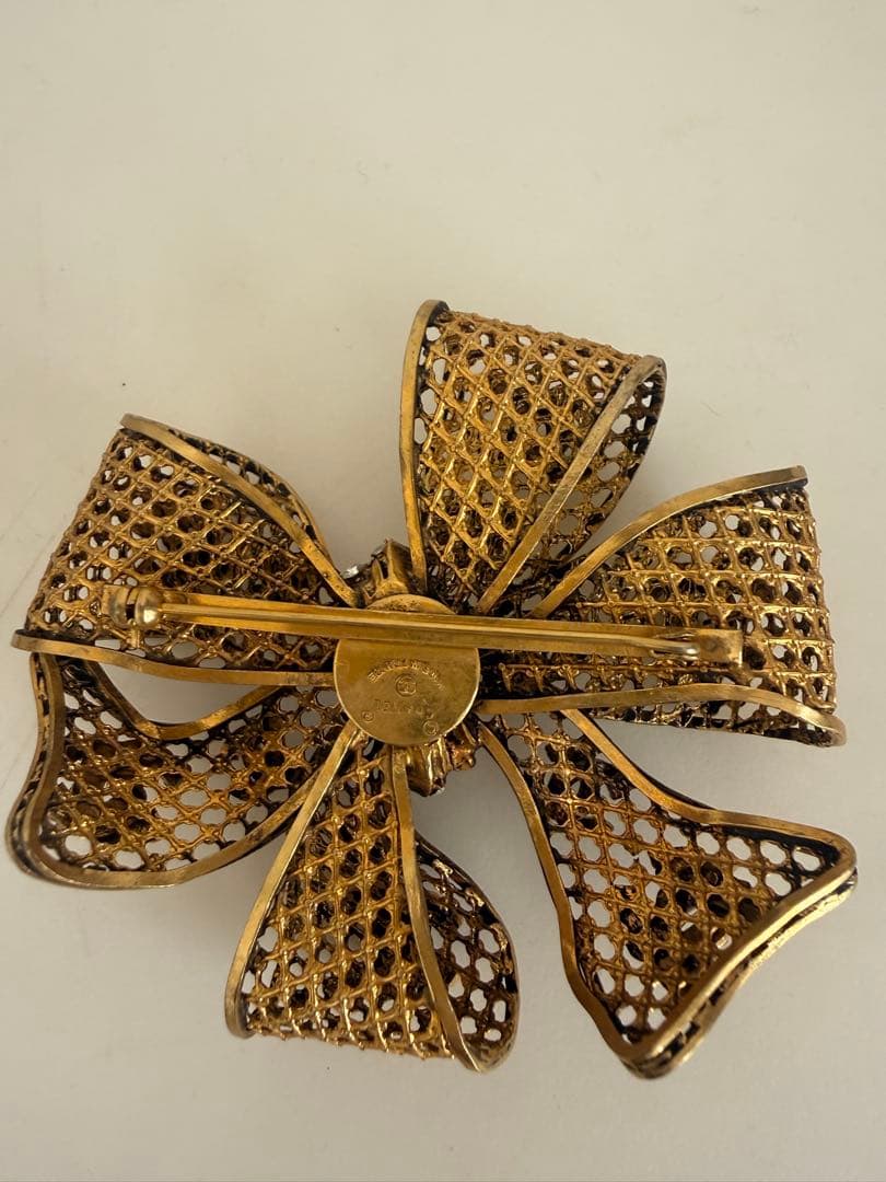 CHANEL ヴィンテージ リボン ブローチ