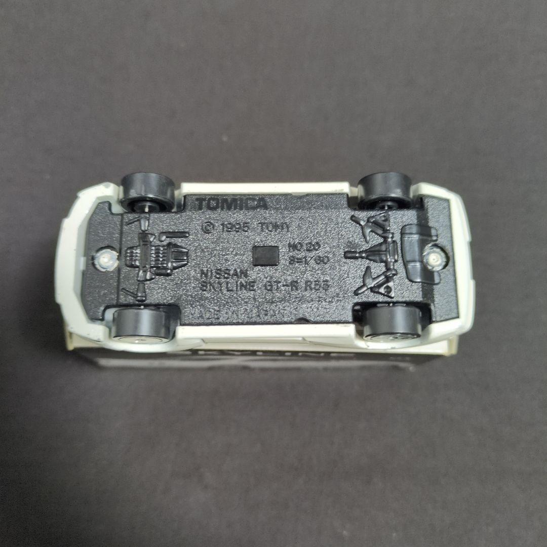 アイアイアド特注トミカ　R33スカイライン　GT-R　2台セット