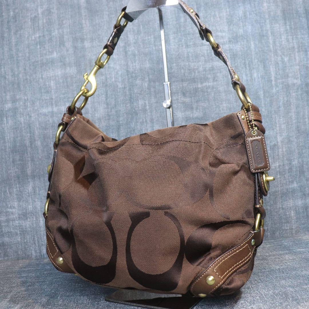 バッグ COACH Signature shoulder bag accessory
