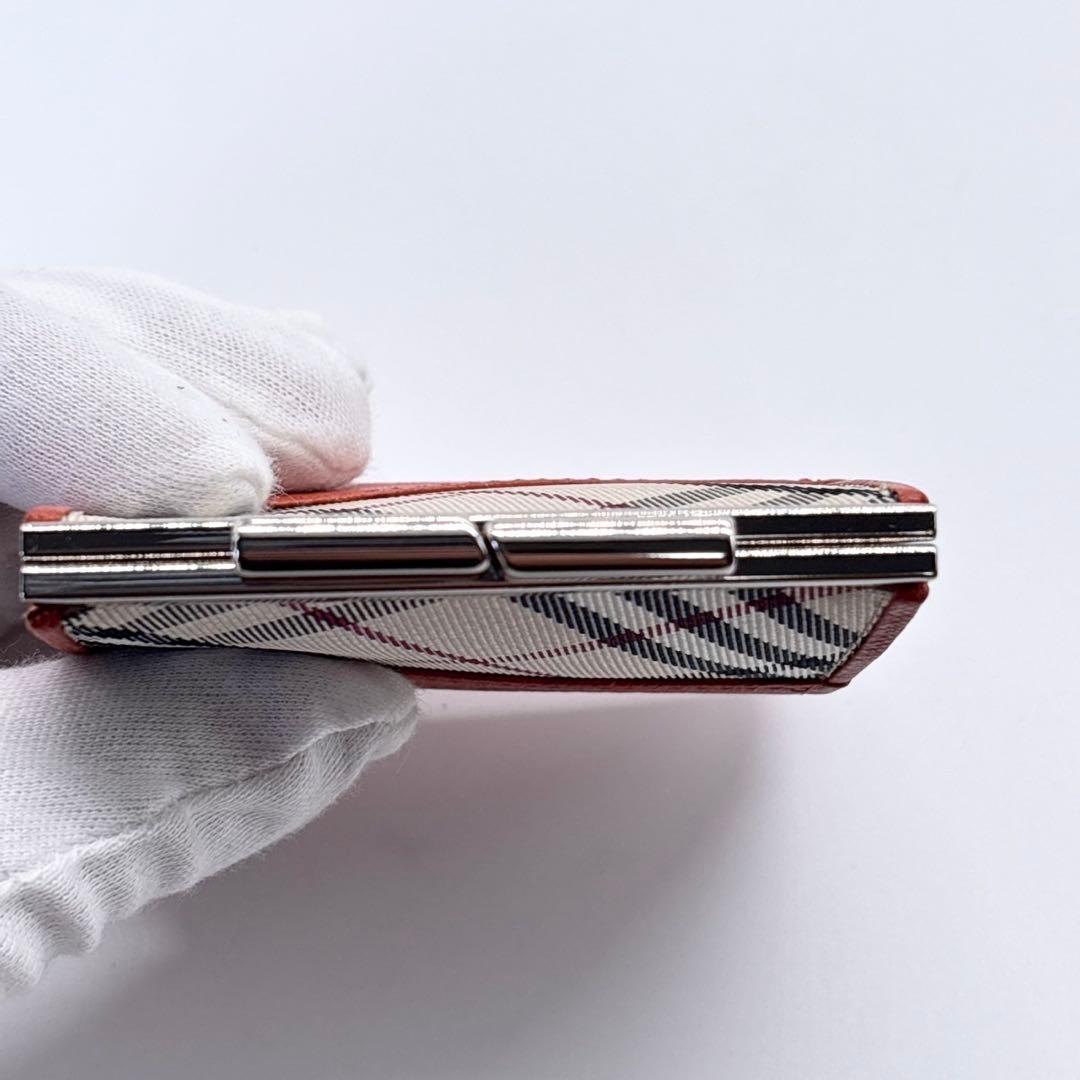 未使用 バーバリー ノバチェック ケース ロゴ型押し レザー 箱付き