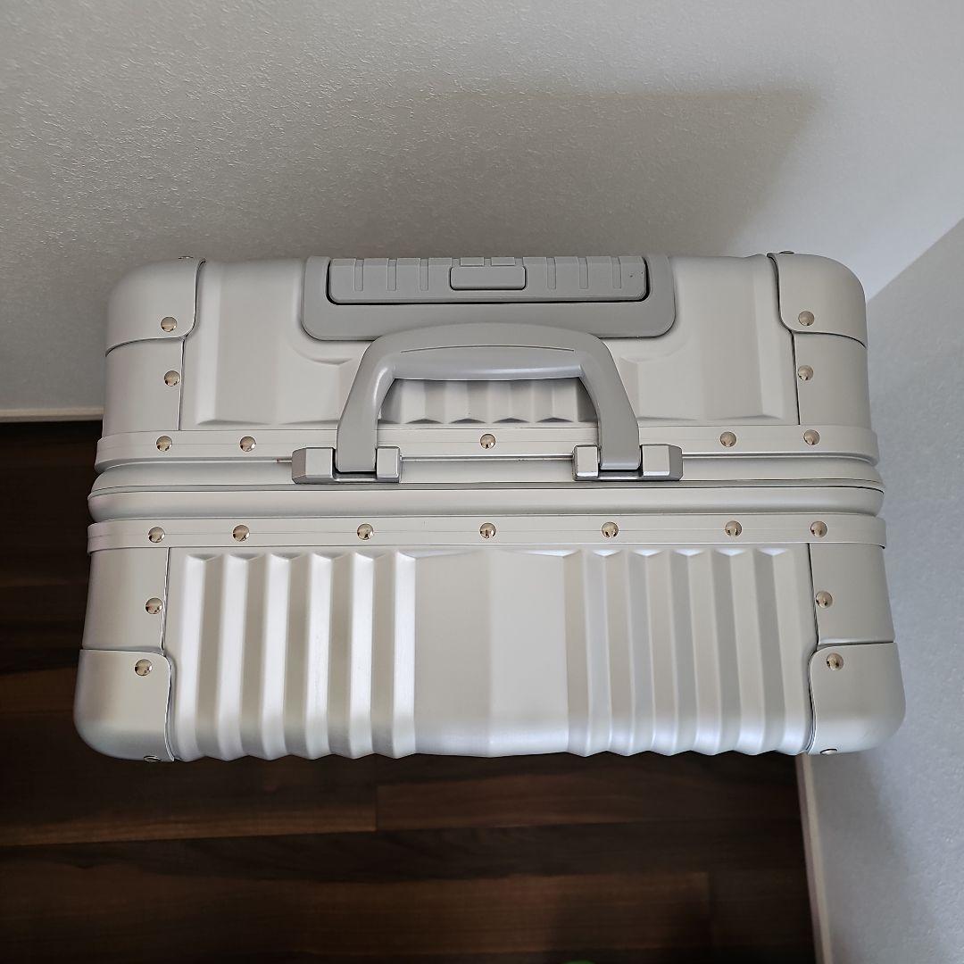 メルセデス　ベンツ　非売品　キャリーケース　キャリーバッグ　新品　未使用品